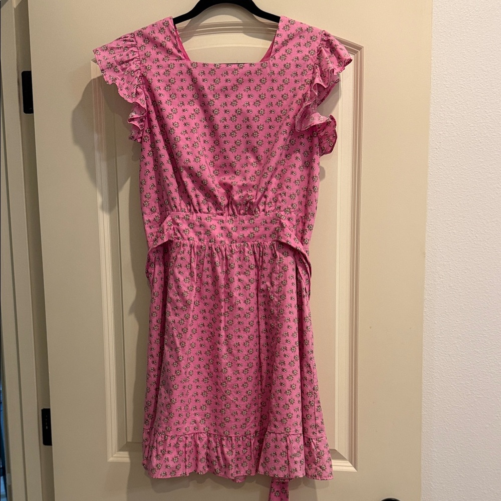 AUREUM Pink Floral Ruffle-Sleeve Casual Dress